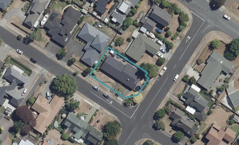 27 Madill Road, St Andrews, Hamilton - Carousel 1