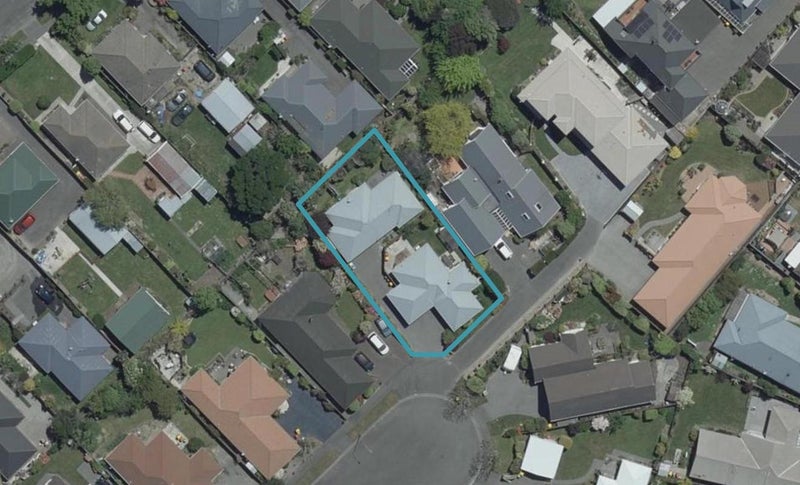 25 Creese Place, Redwood, Christchurch - Carousel 1