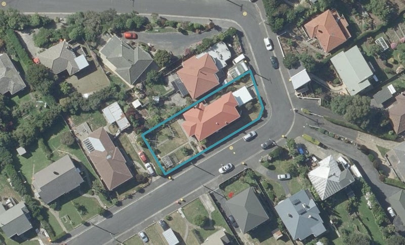 14 Dornoch Street, Kew, Dunedin - Carousel 1