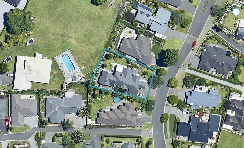 32 Raukawa Drive, Bethlehem, Tauranga - Carousel 1