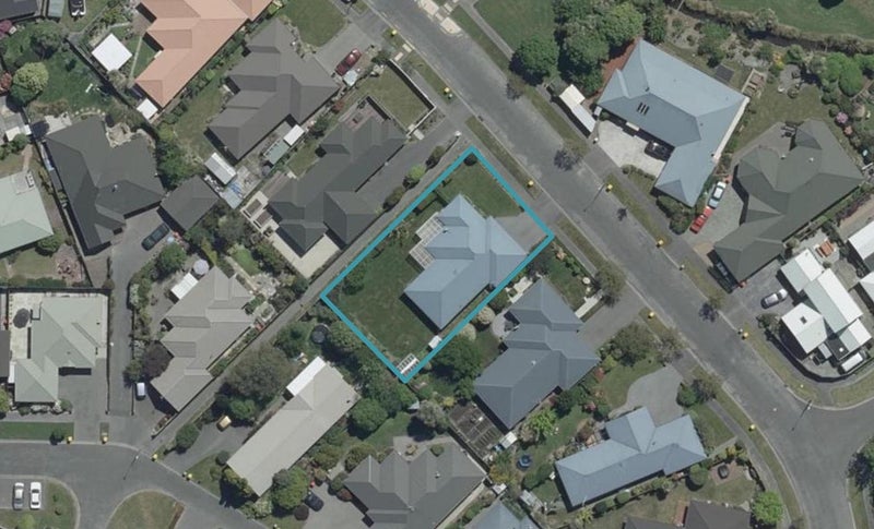 14 Shenley Drive, Belfast, Christchurch - Carousel 1