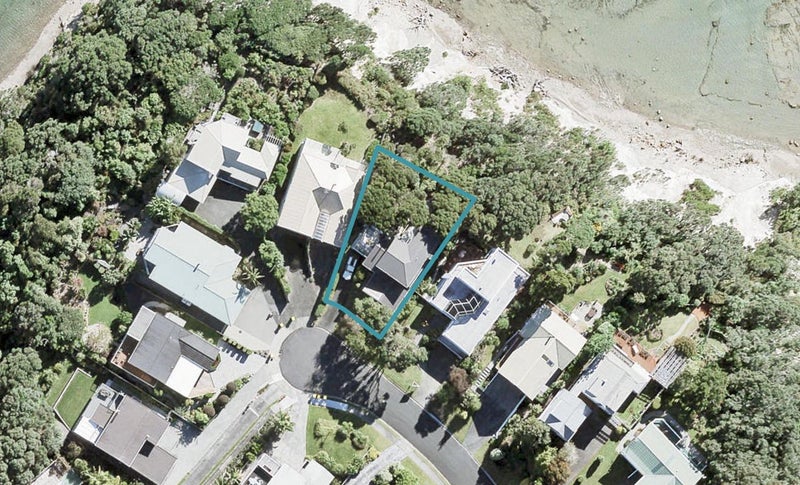 73 Fidelis Avenue, Snells Beach, Snells Beach - Carousel 1