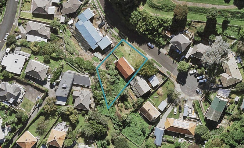 11 Connolly Avenue, Mount Roskill, Auckland - Carousel 1