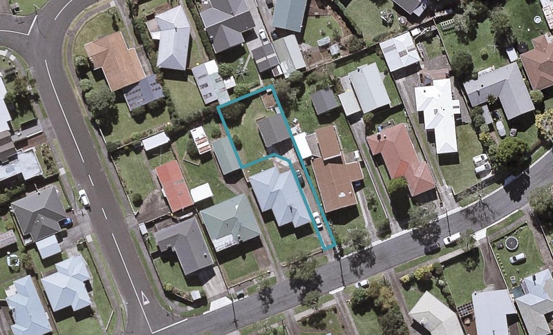 23A Turakina Street, Merrilands, New Plymouth - Carousel 1