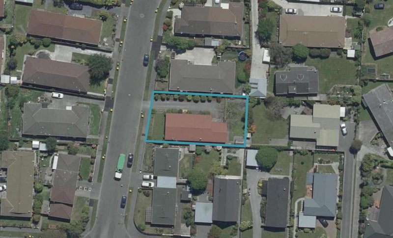 4 James Condon Place, Redwood, Christchurch - Carousel 1