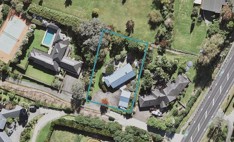 174A Upper Harbour Drive, Greenhithe, Auckland - Carousel 1