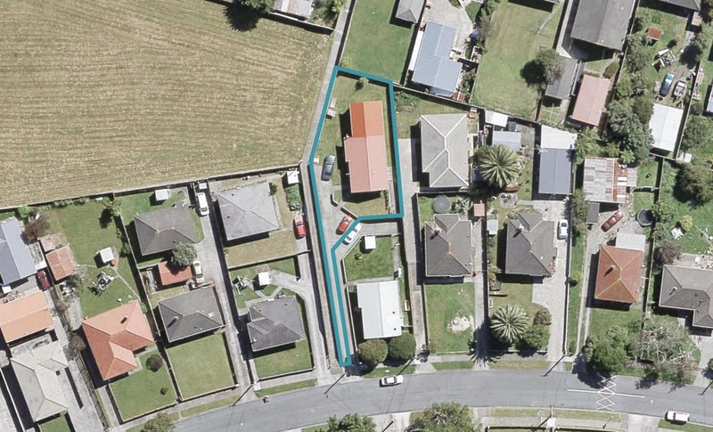 61 Strand Crescent, Naenae, Lower Hutt - Carousel 1