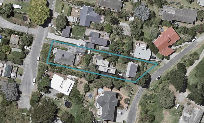 26 McKenzie Avenue, Raumati South, Paraparaumu - Carousel 1