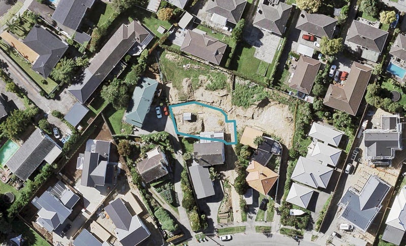 42B Castledine Crescent, Glen Innes, Auckland - Carousel 1