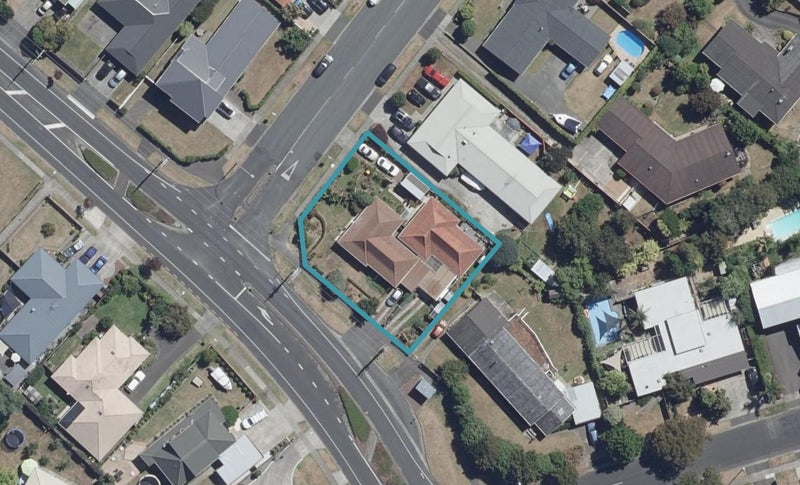 2 Delamare Road, St Andrews, Hamilton - Carousel 1