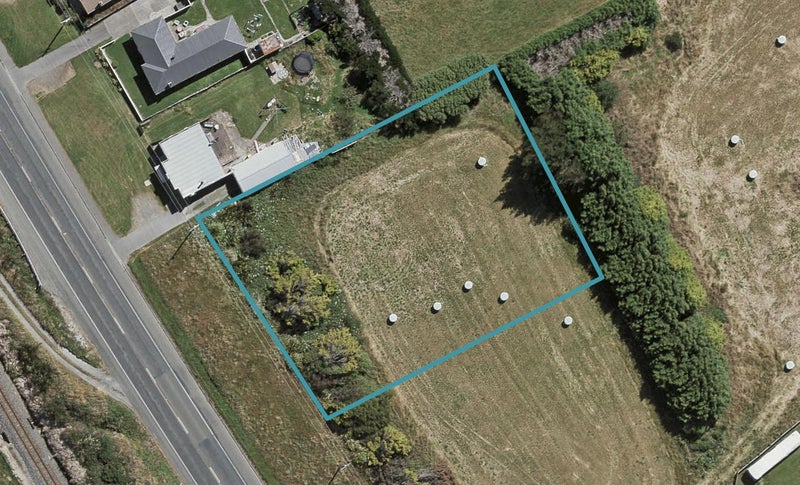 652 Bluff Highway, Clifton, Invercargill - Carousel 1