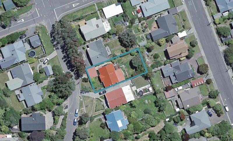 85 Beauchamp Street, Karori, Wellington - Carousel 1
