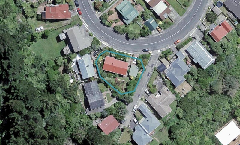 93 Thurleigh Grove, Karori, Wellington - Carousel 1