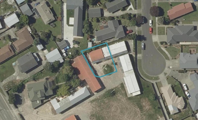 44 Peppertree Glade, Kelvin Grove, Palmerston North - Carousel 1