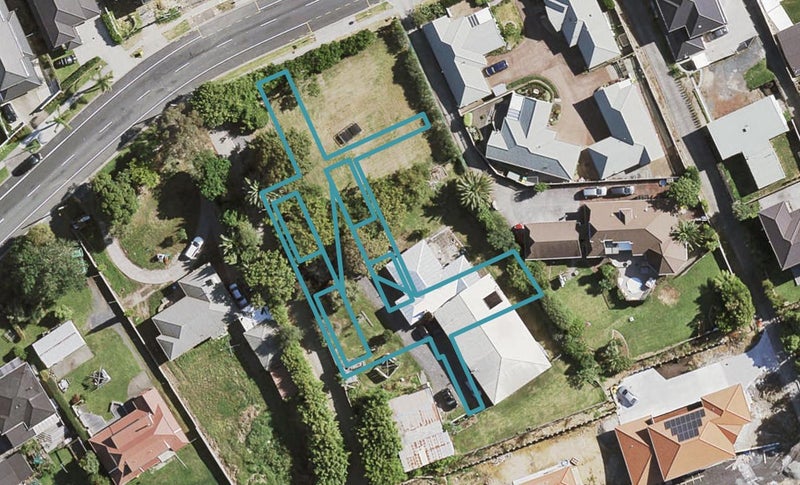 11/241 Hill Road, The Gardens, Auckland - Carousel 1