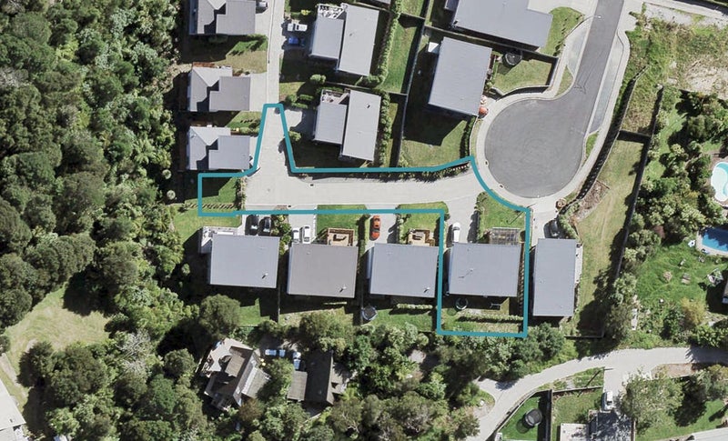 44 Leo Street, Glen Eden, Auckland - Carousel 1