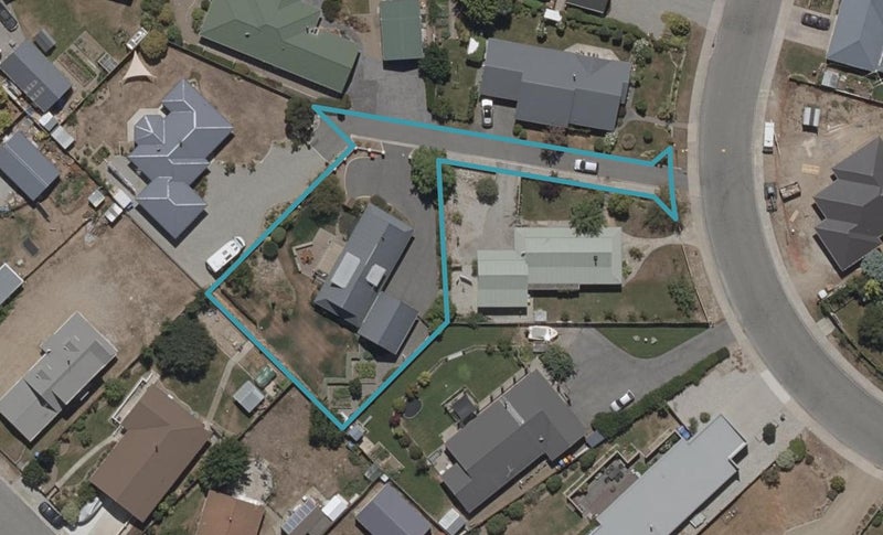 8 Albert Drive, Clyde, Clyde - Carousel 1