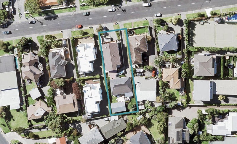 1/21 Montgomery Avenue, Rothesay Bay, Auckland - Carousel 1