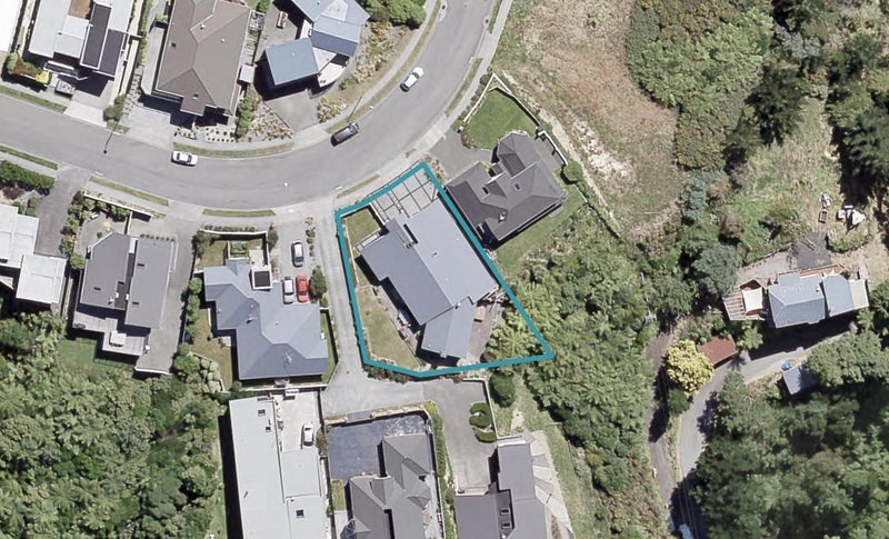 7 Meadowbank Drive, Belmont, Lower Hutt - Carousel 1