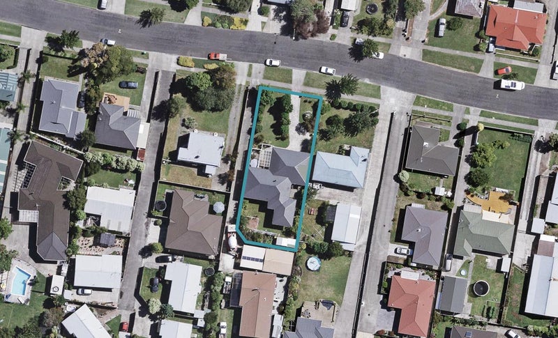 15 Hinton Road, Taradale, Napier - Carousel 1