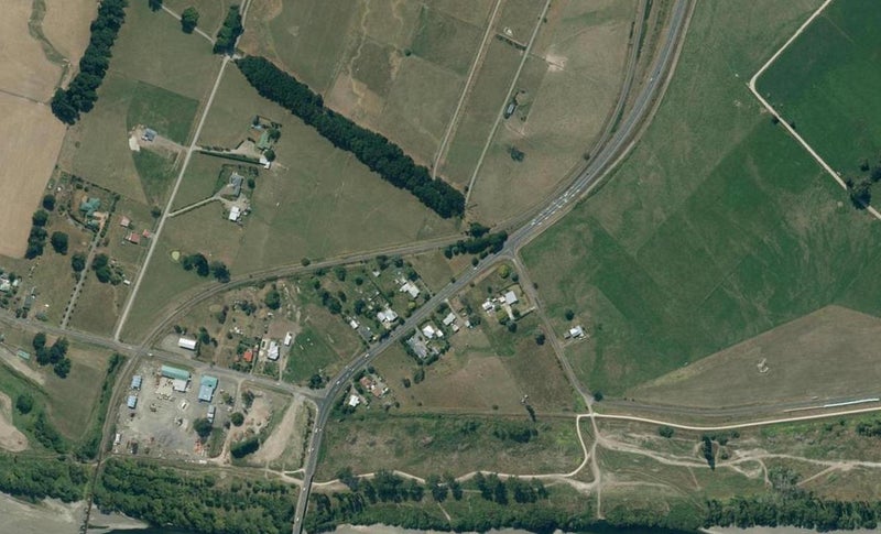 8 State Highway 2, WAIPUKURAU, Waipukurau - Carousel 1