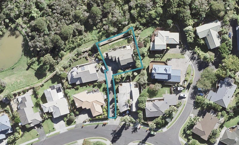 22 Carnmore Place, Torbay, Auckland - Carousel 1