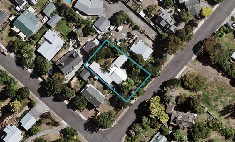 16 Oregon Road, Te Awanga, Te Awanga - Carousel 1