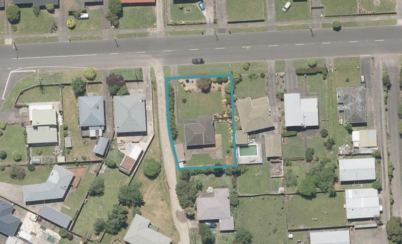 66 Wakefield Street, Whanganui East, Whanganui - Carousel 1