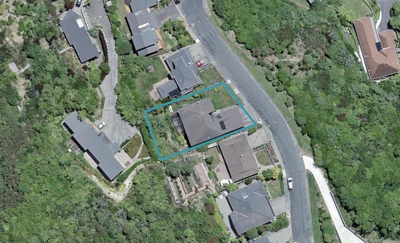20 Kilsyth Street, Karori, Wellington - Carousel 1