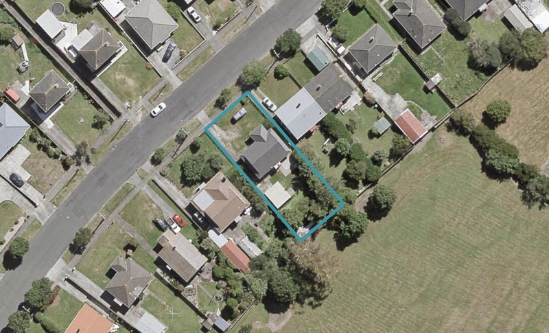 118 Molesworth Street, Taita, Lower Hutt - Carousel 1