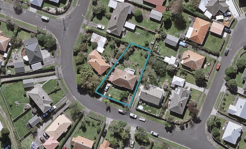 17 Drake Street, Vogeltown, New Plymouth - Carousel 1