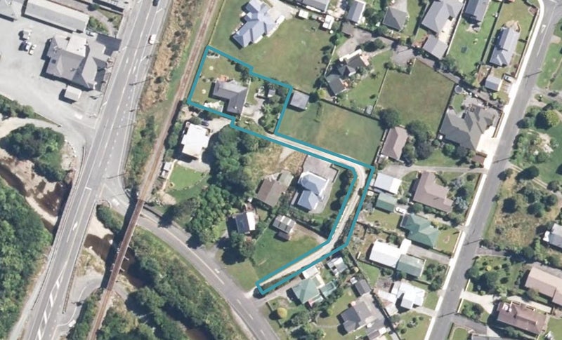 8C Rutherglen Road, Paroa, Greymouth - Carousel 1