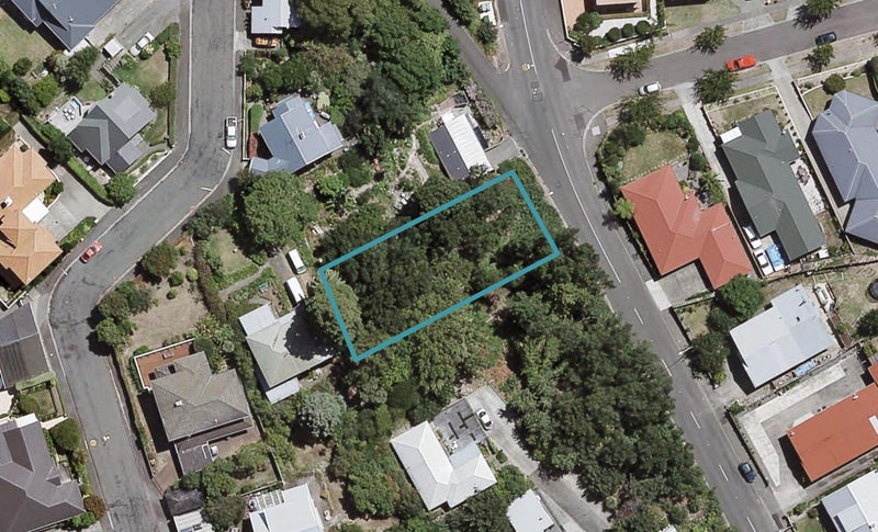 90 Milton Road, Bluff Hill, Napier - Carousel 1