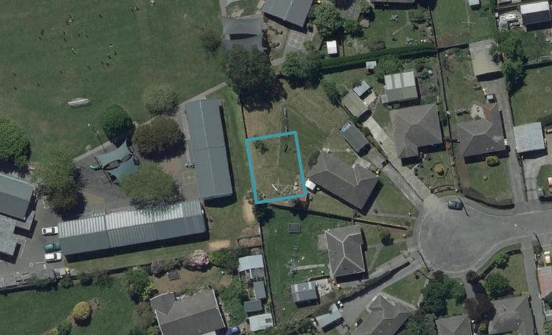 5/2 Westcott Street, Dallington, Christchurch - Carousel 1
