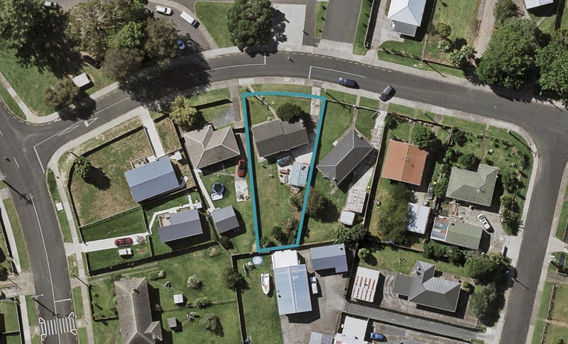5 Franklyne Road, Otara, Auckland - Carousel 1