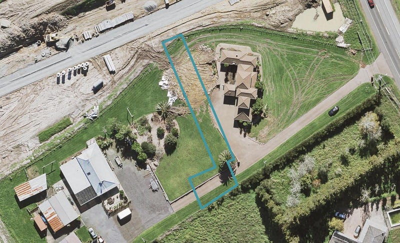 13 Heri Lane, Westgate, Auckland - Carousel 1