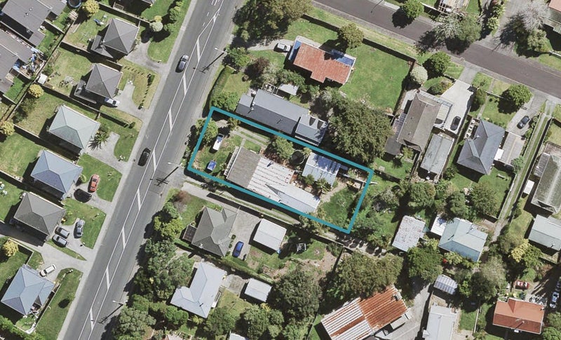 46 Seymour Road, Sunnyvale, Auckland - Carousel 1