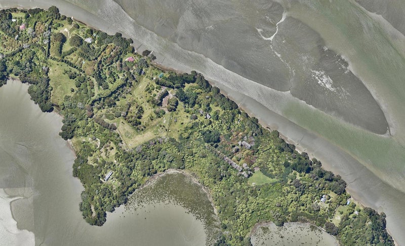 7 Ohakana Island, OHAKANA ISLAND, WHAKATANE - Carousel 1