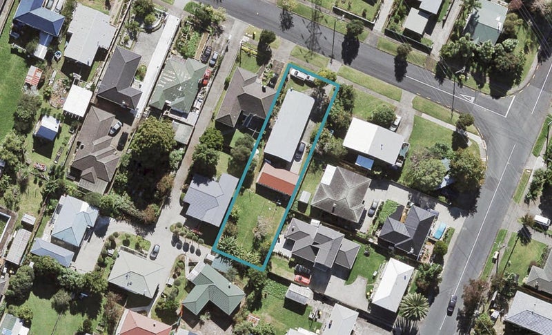 2 Brains Road, Kelston, Auckland - Carousel 1
