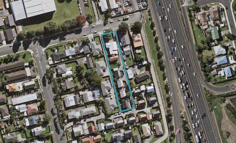 3/81 Luke Street, Otahuhu, Auckland - Carousel 1