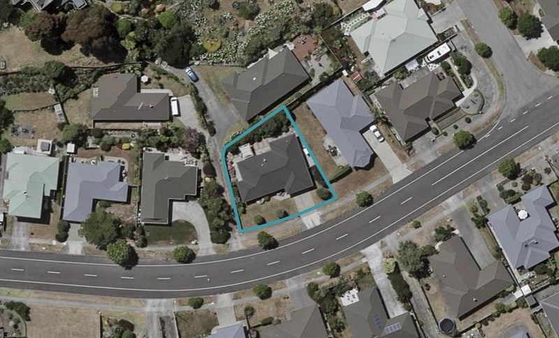 117 Weggery Drive, Waikanae Beach, Waikanae - Carousel 1