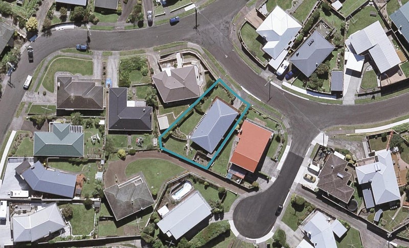 4 Melrose Street, Spotswood, New Plymouth - Carousel 1