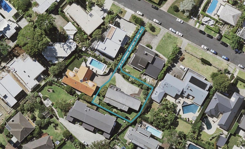 16 Lake View Road, Takapuna, Auckland - Carousel 1