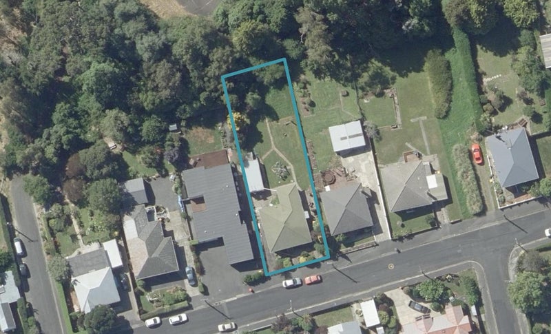 8 Totness Street, Abbotsford, Dunedin - Carousel 1