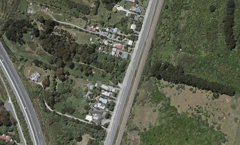 200 State Highway 1, Raumati South, Paraparaumu - Carousel 1