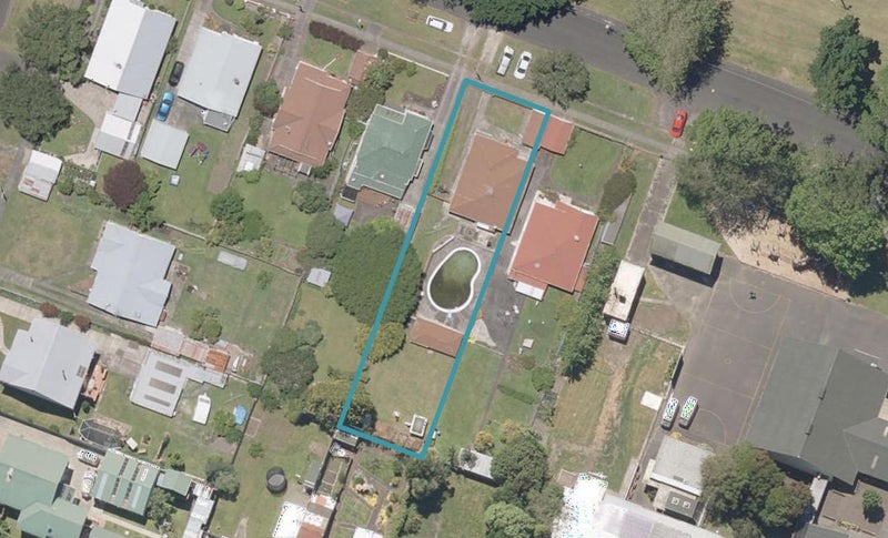 32 Patapu Street, Whanganui East, Whanganui - Carousel 1