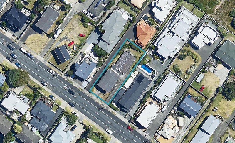 387D Oceanbeach Road, Mount Maunganui, Mount Maunganui - Carousel 1