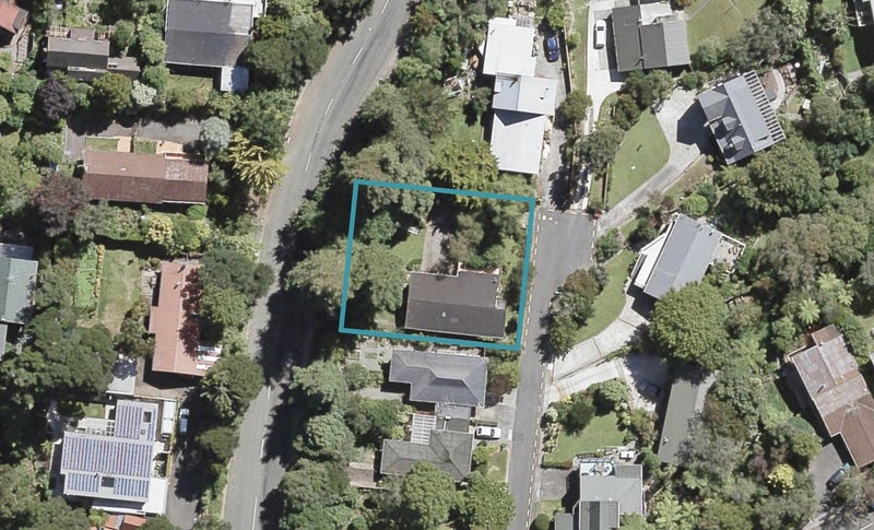 3 Goodwin Place, Pinehaven, Upper Hutt - Carousel 1