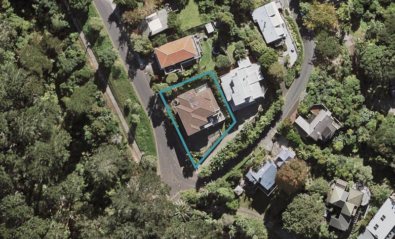 52 Rawene Road, Birkenhead, Auckland - Carousel 1
