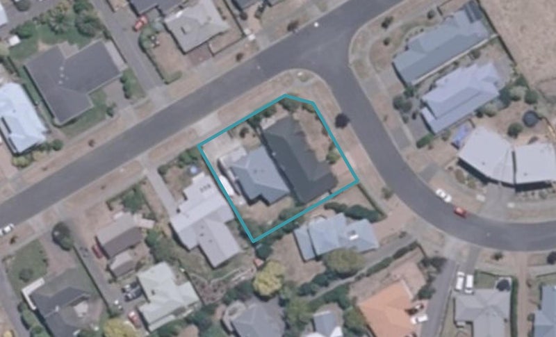 2/43 Stanley Street, Wharewaka, Taupō - Carousel 1